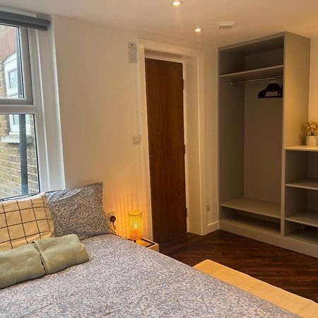 Spacious Battersea Rooms And Apartments لندن المظهر الخارجي الصورة