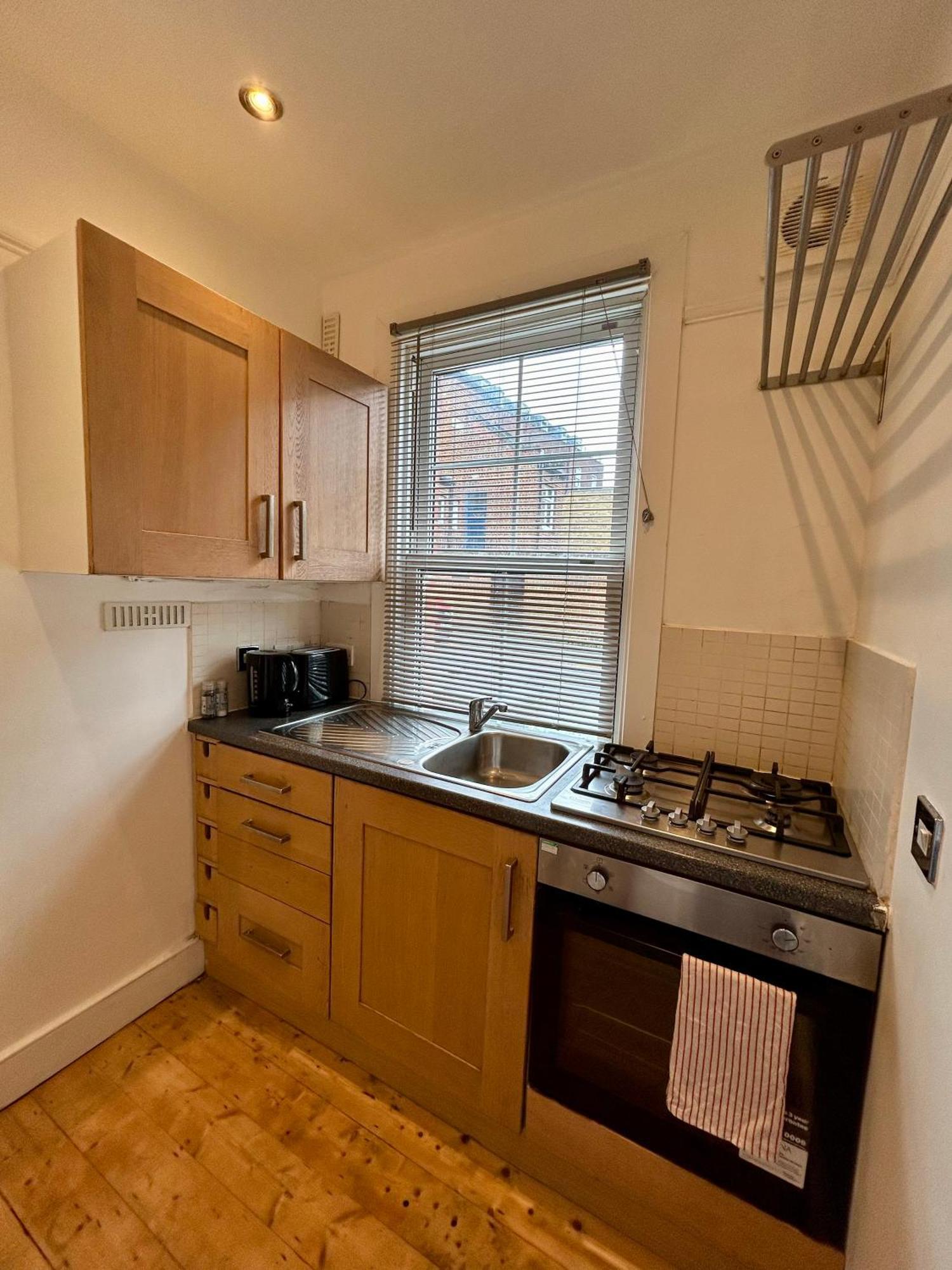 Spacious Battersea Rooms And Apartments لندن الغرفة الصورة