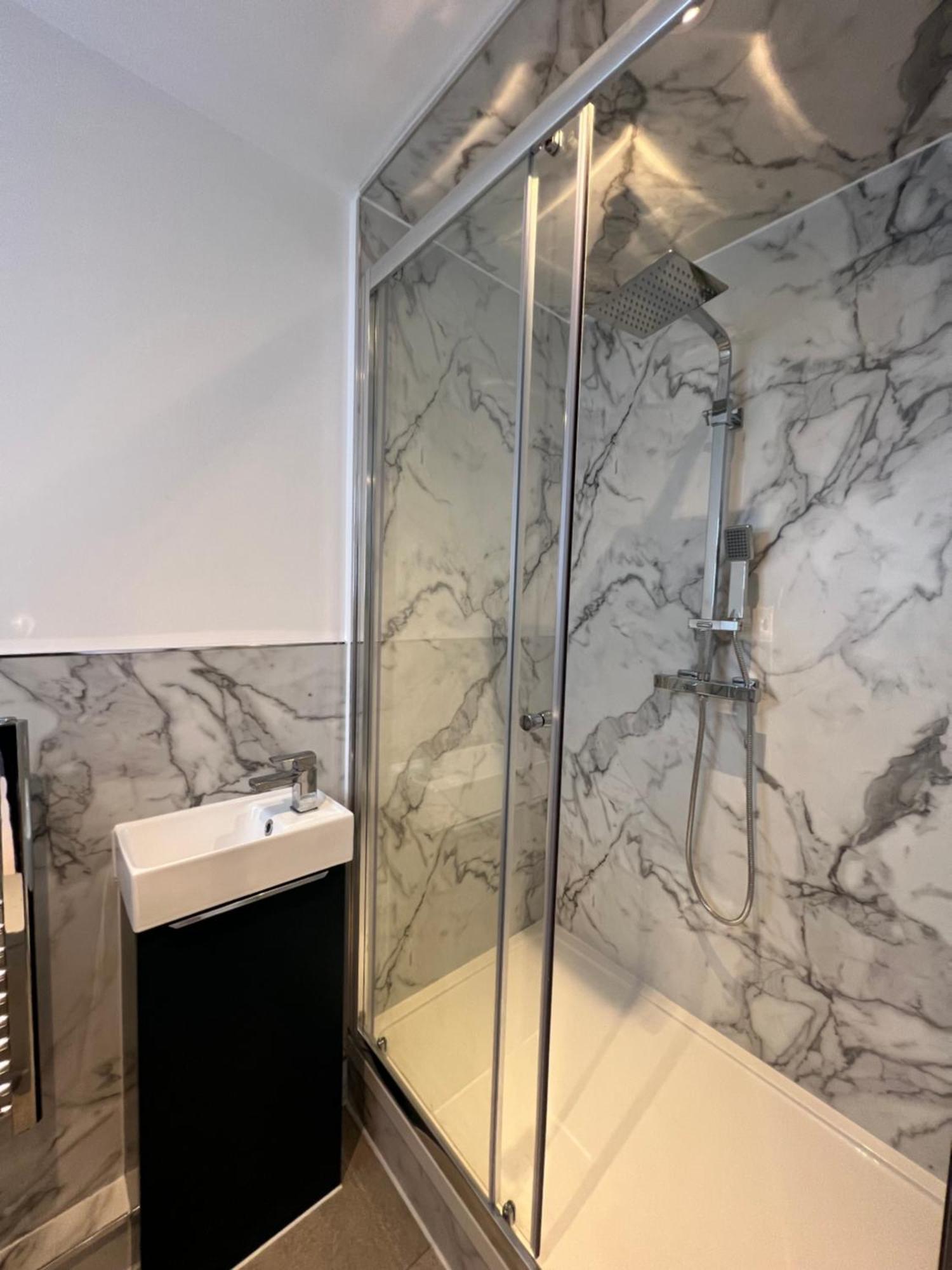 Spacious Battersea Rooms And Apartments لندن المظهر الخارجي الصورة