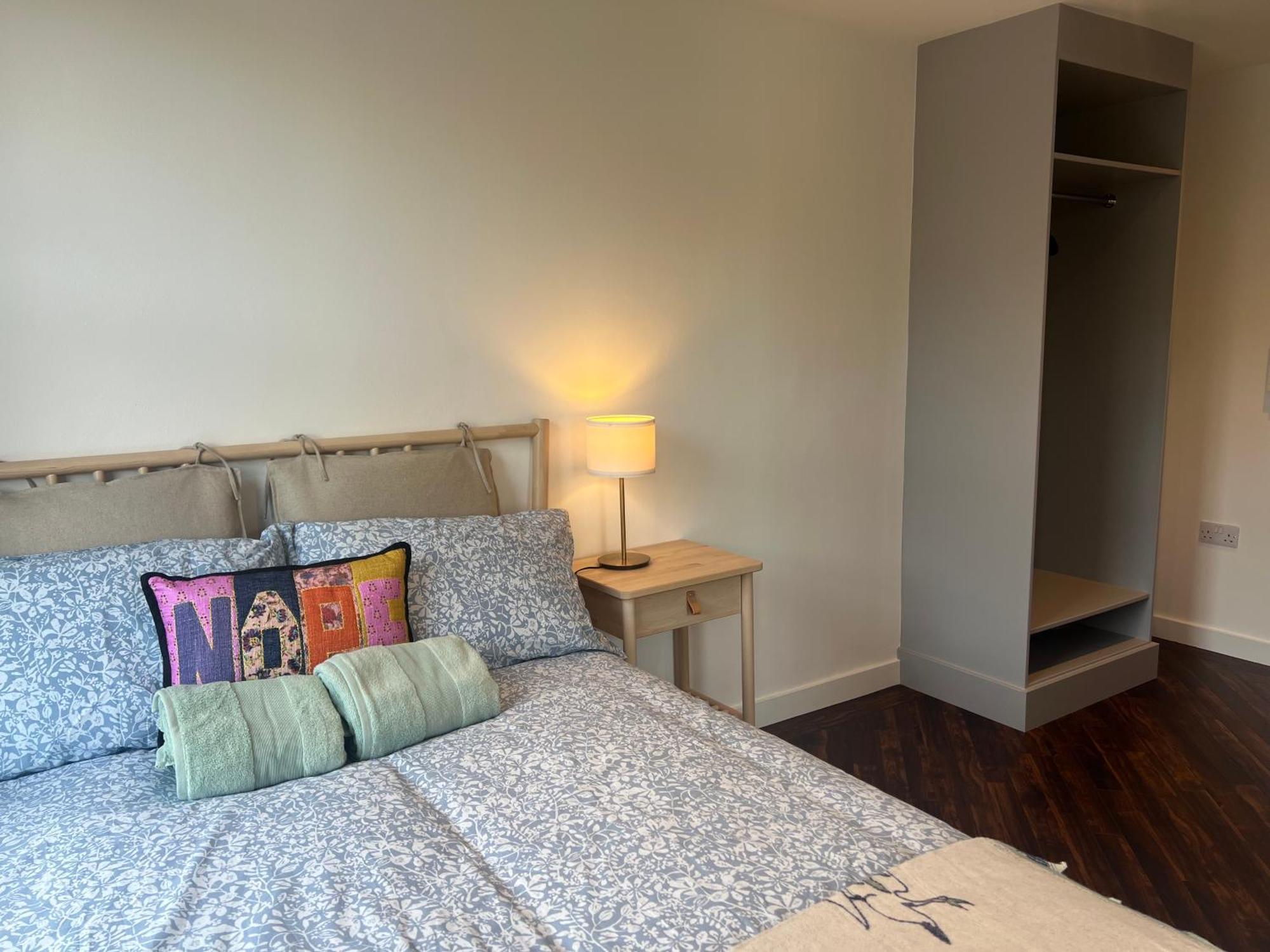 Spacious Battersea Rooms And Apartments لندن المظهر الخارجي الصورة