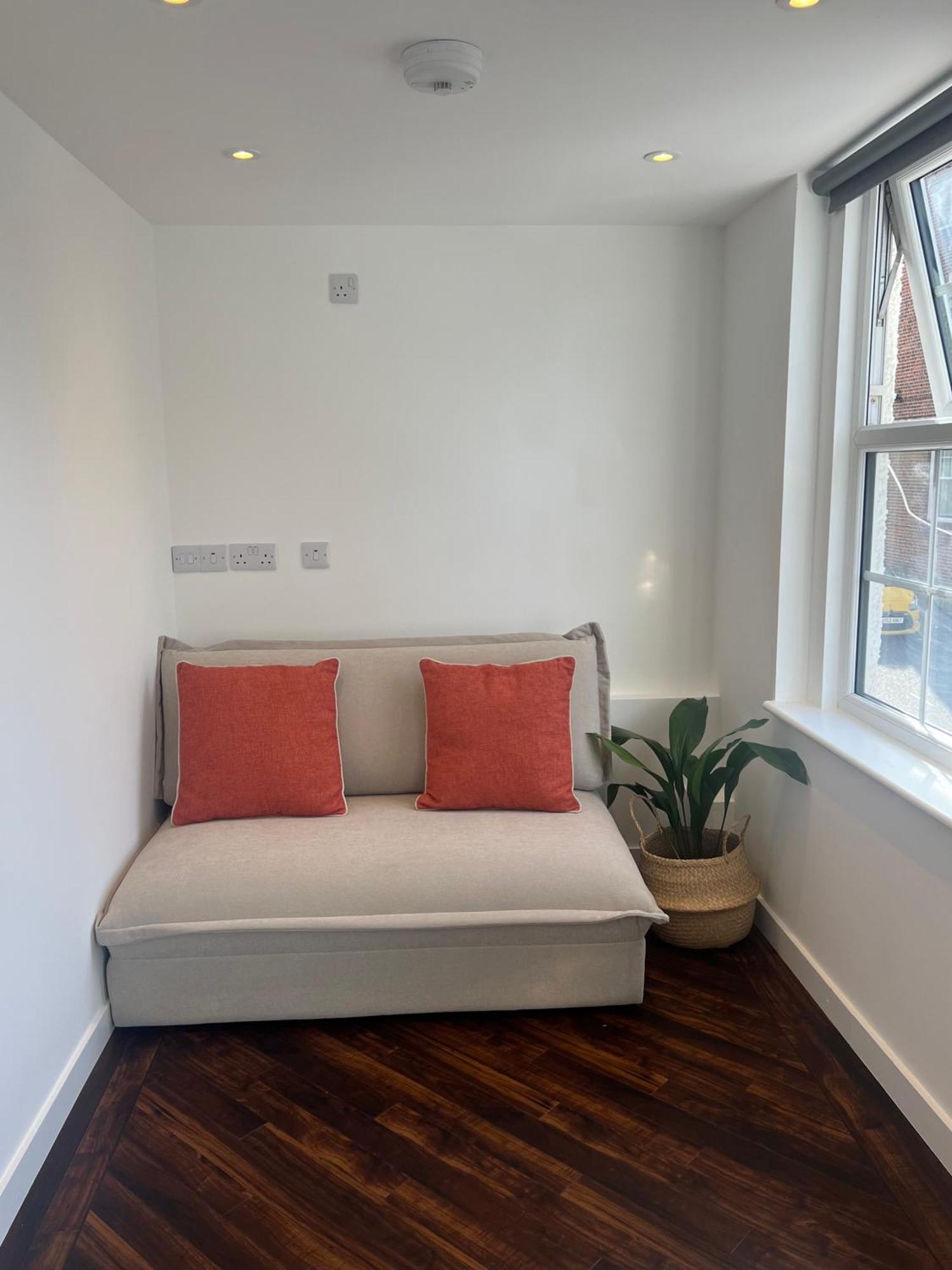 Spacious Battersea Rooms And Apartments لندن المظهر الخارجي الصورة